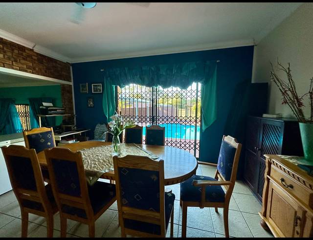 3 BEDROOM HOUSE FOR SALE IN MEER EN SEE